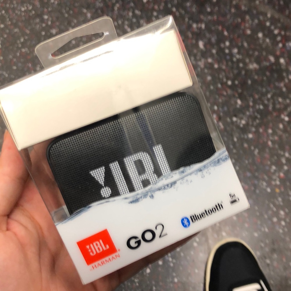 Jb go 2 Bluetooth speaker